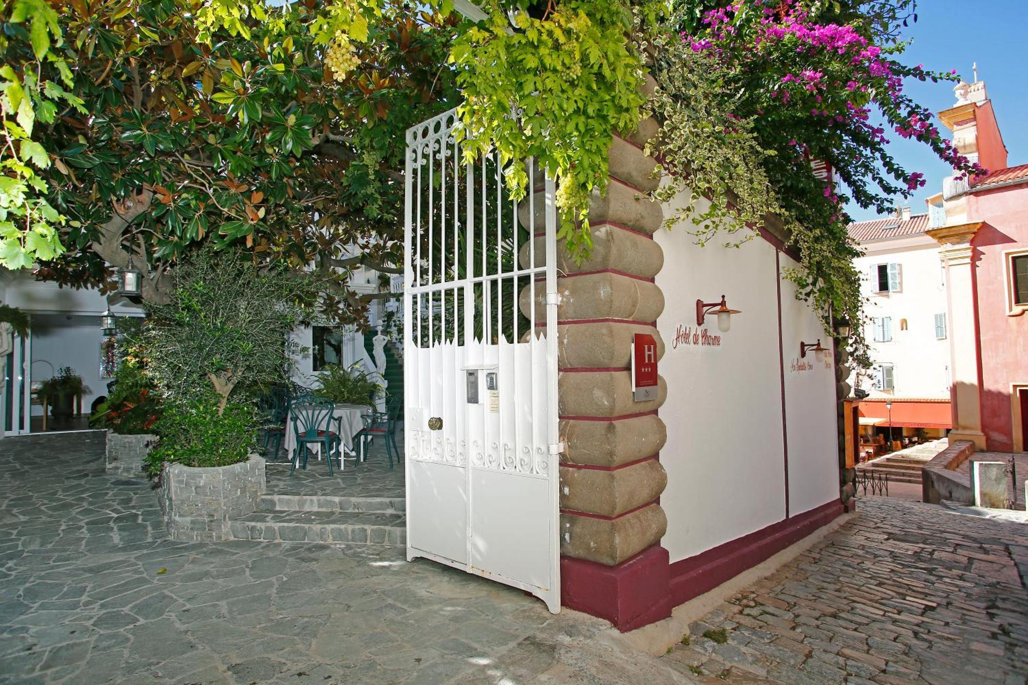 Hotel Le Magnolia Calvi  Exteriér fotografie